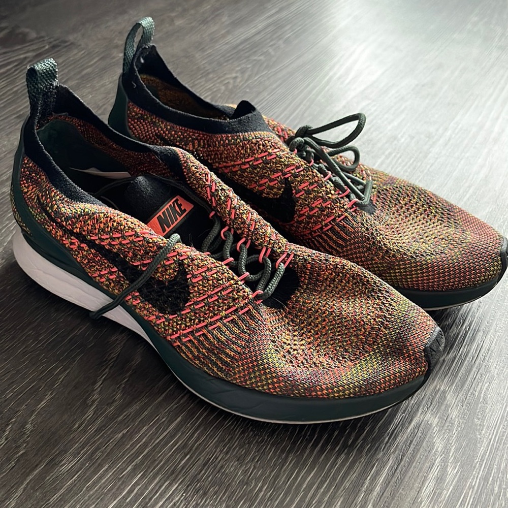 Nike Airs